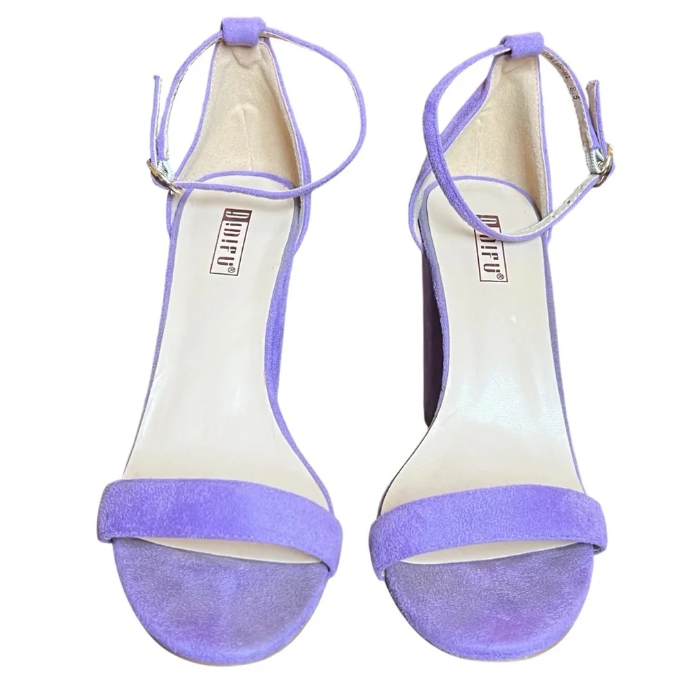 Block Heel Sandals. Size 8.5